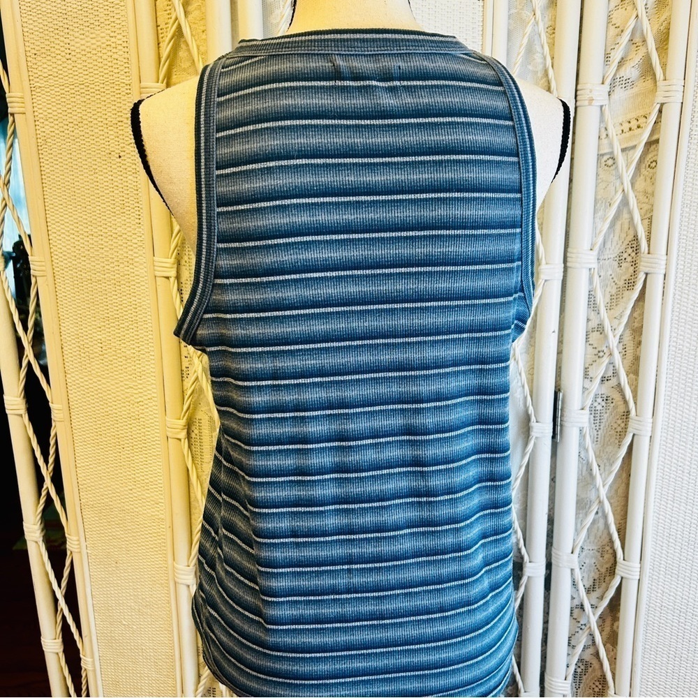 Striped Ribbed Tank Top - Blue - Picture 5 of 13
